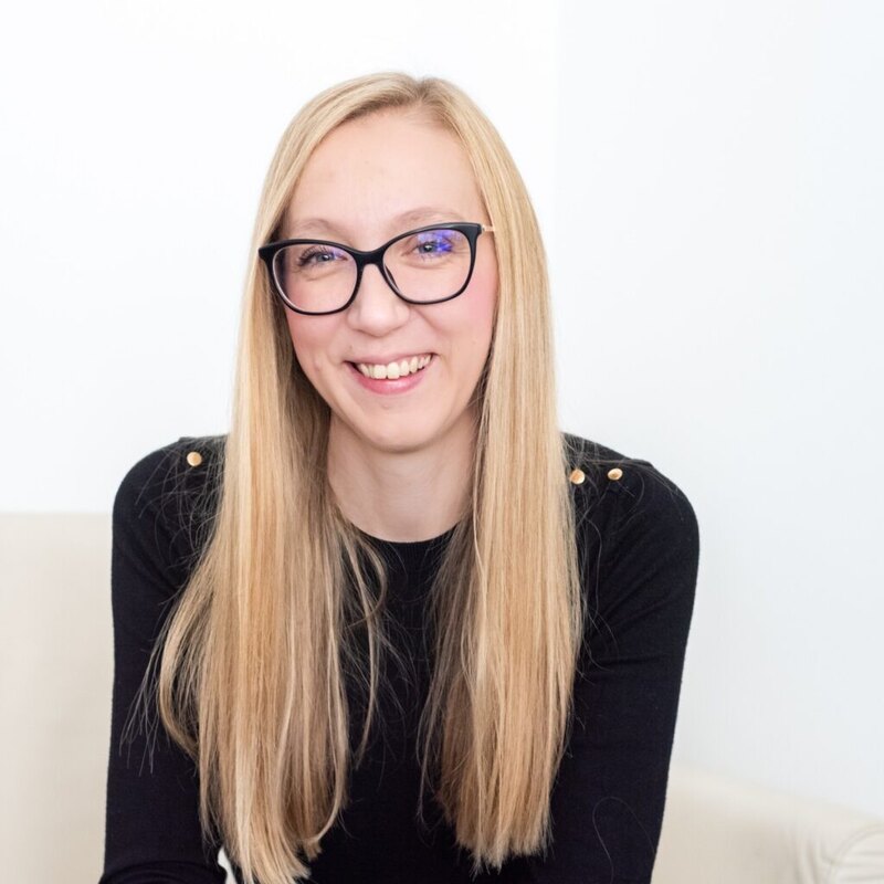 Helena Vlahinja Klauznicer, AI Modus